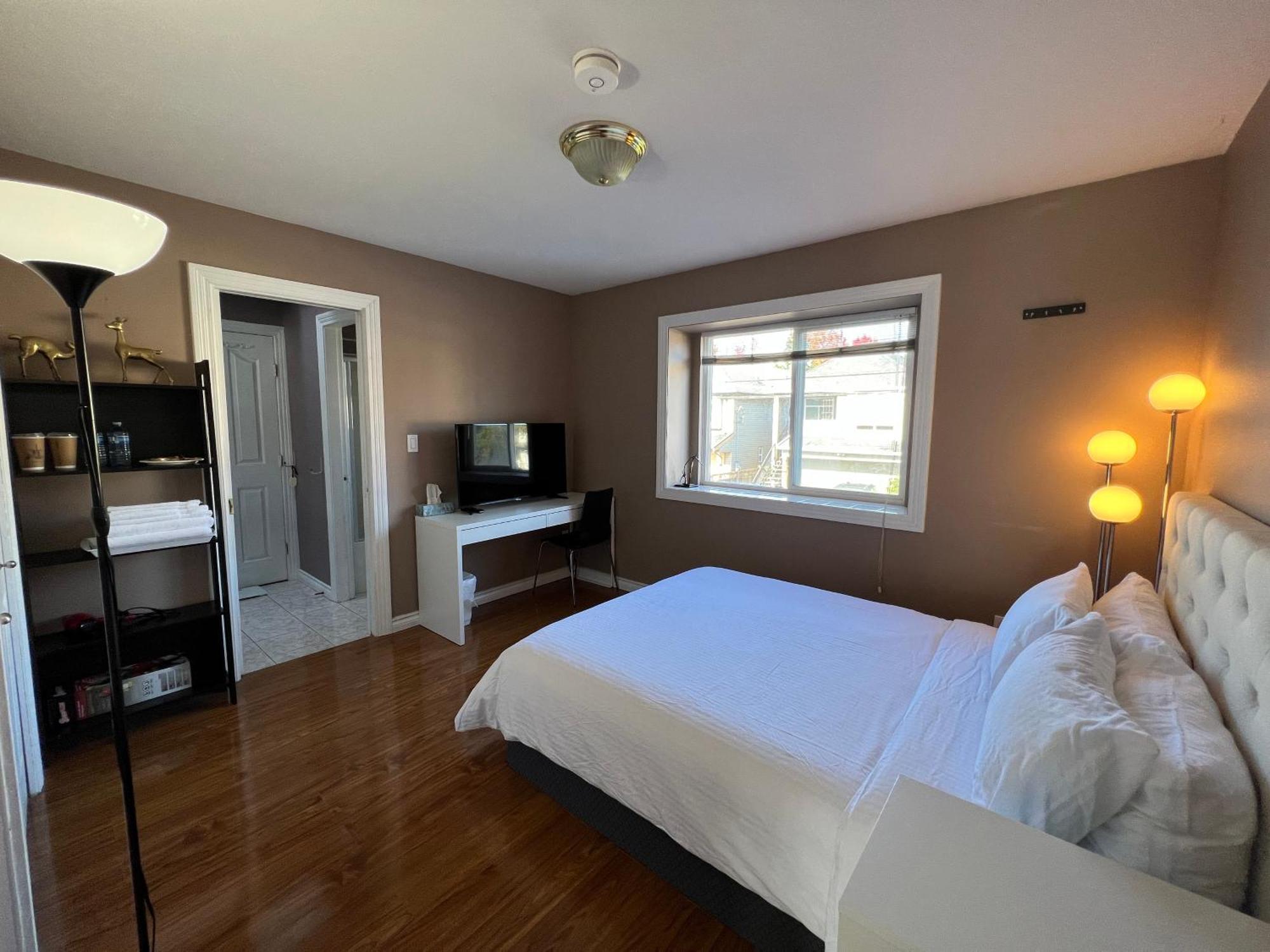 Comfortable Utopia B&B 列治文 外观 照片